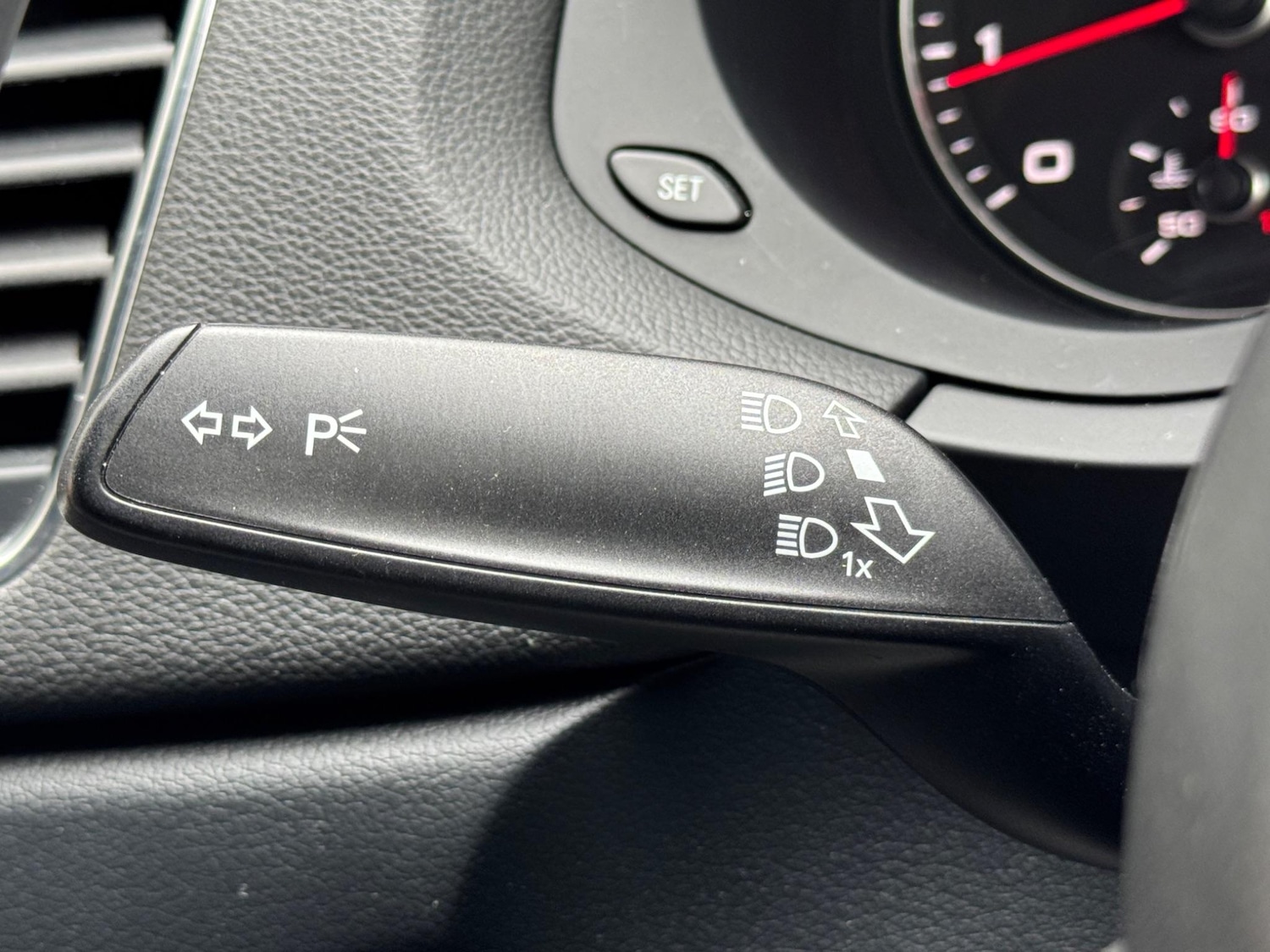 Used Audi Q3 for sale - 76476697: Photo 25