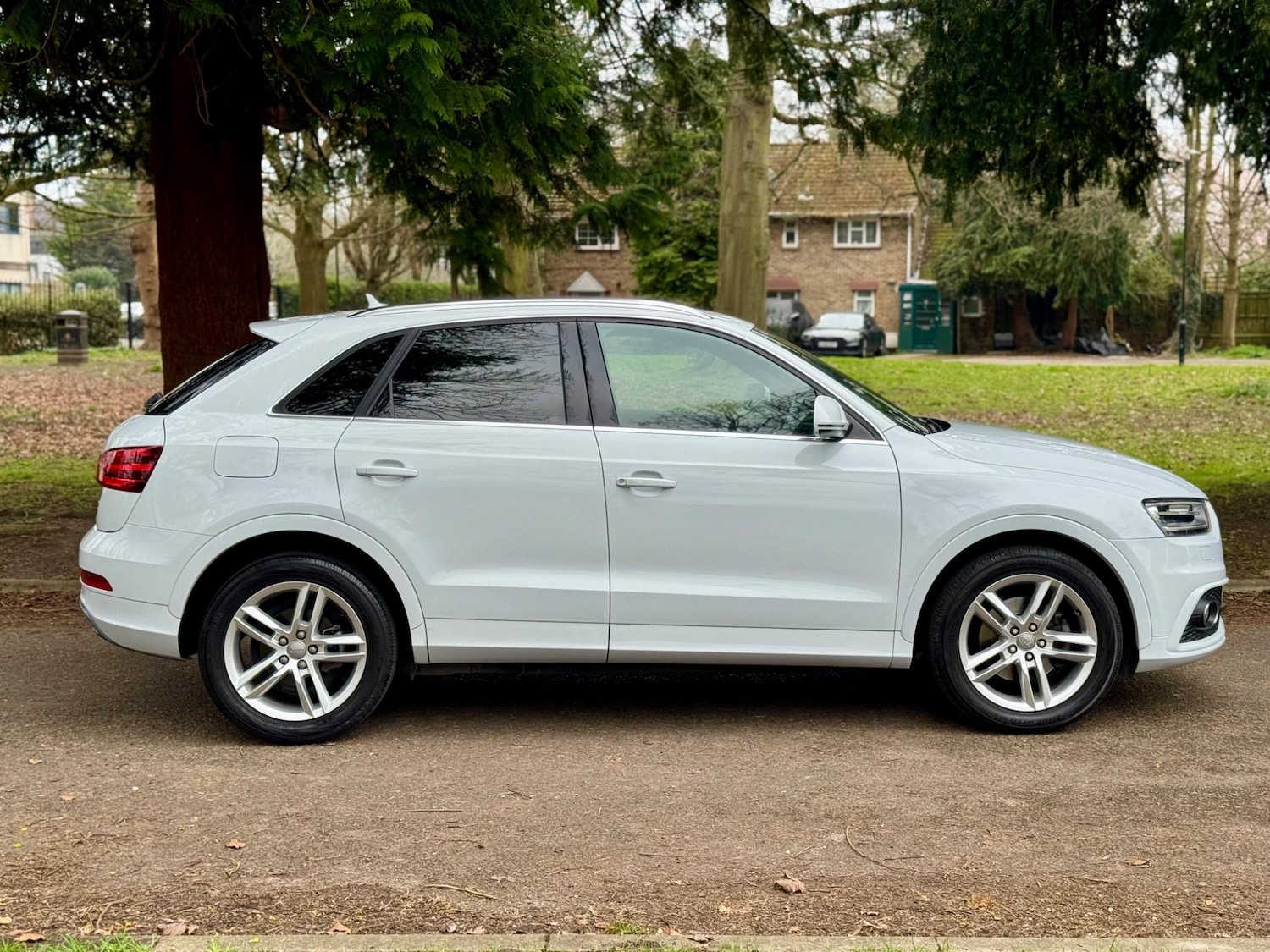 Used Audi Q3 for sale - 76476697: Photo 4