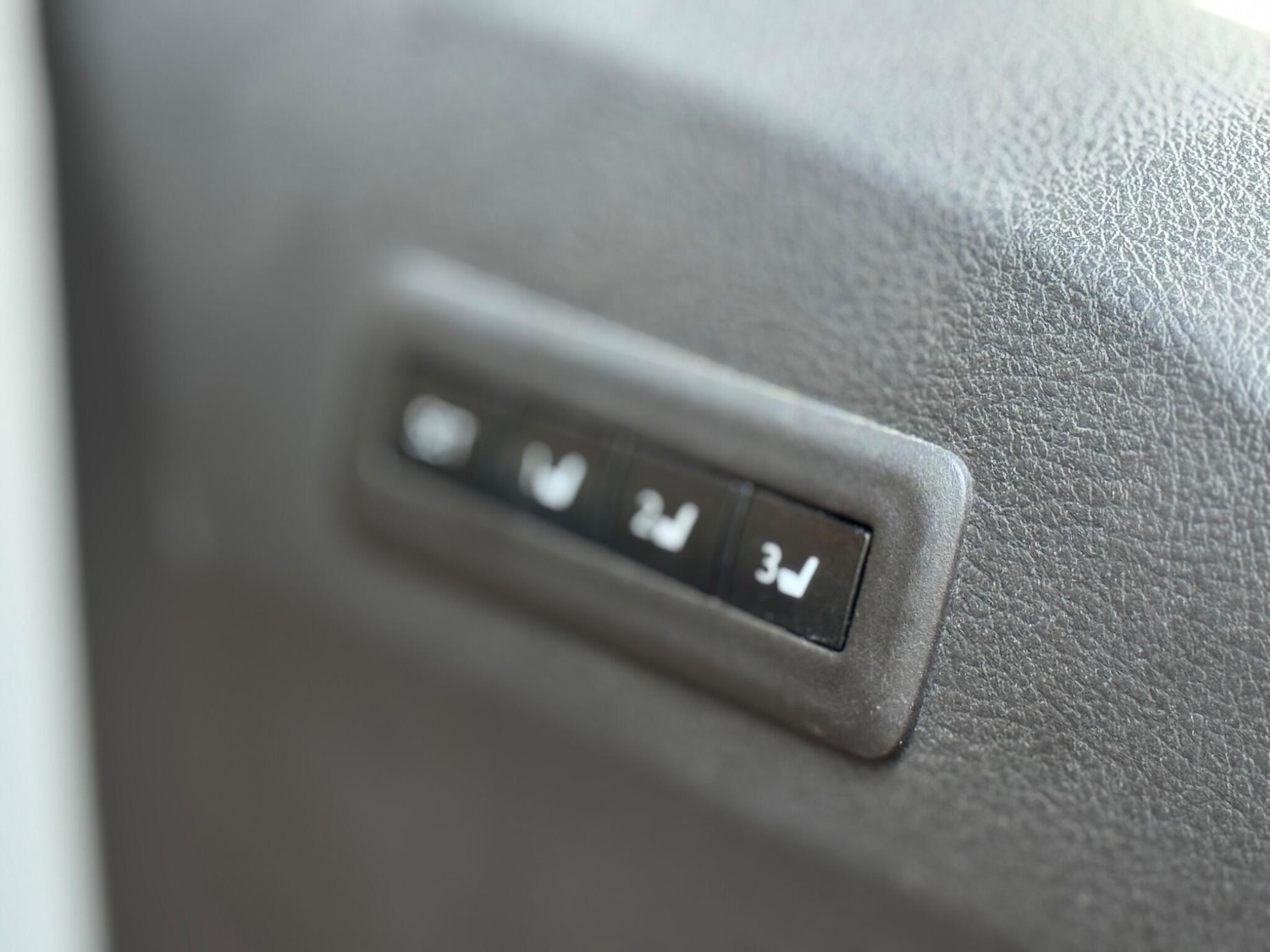 Used Toyota Vellfire 2025 for sale - 76994367: Photo 15