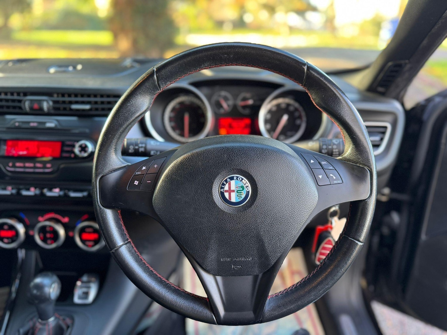 Used Alfa Romeo Giulietta 2012 for sale - 76657316: Photo 24