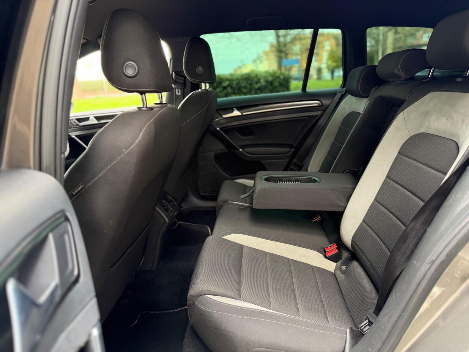 Used Volkswagen Golf 2017 for sale - 77783830: Photo 14