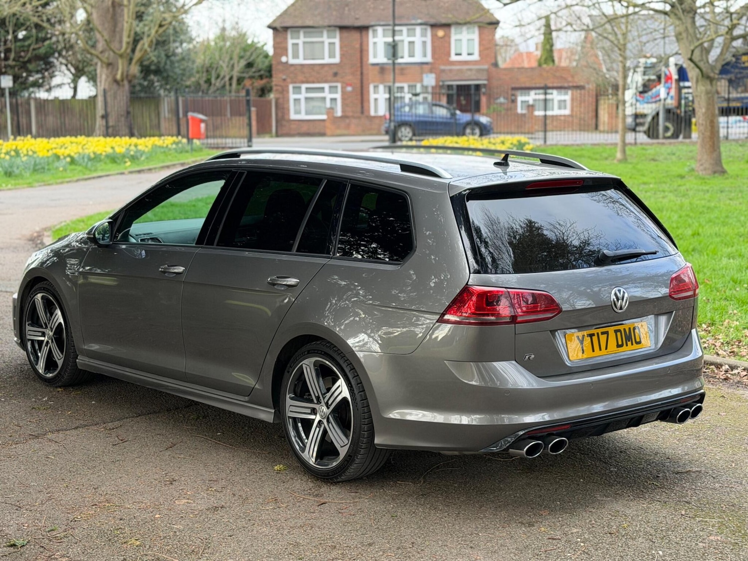 Used Volkswagen Golf 2017 for sale - 77783830: Photo 5