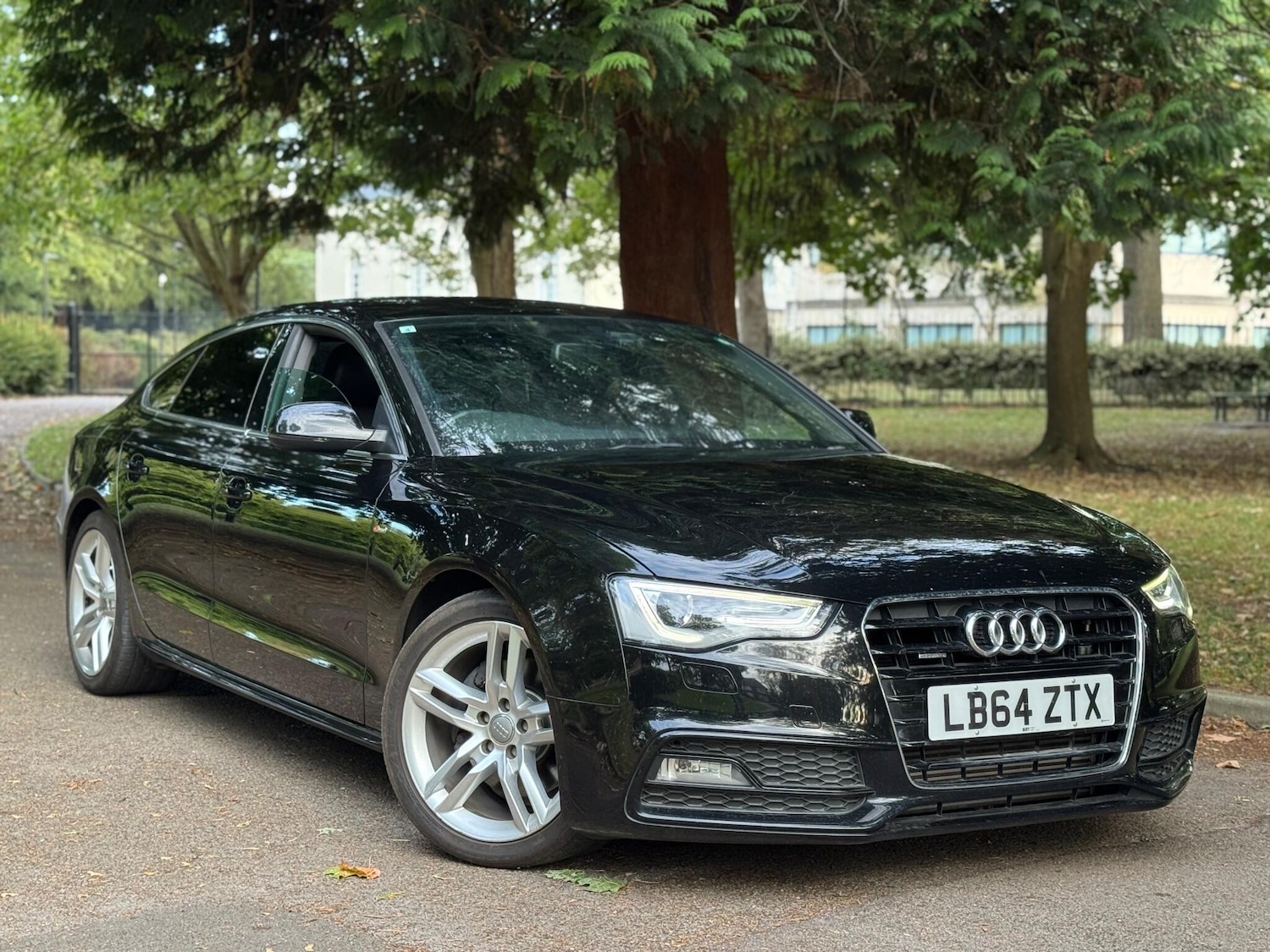 Used Audi A5 for sale - 76476699: Photo 2