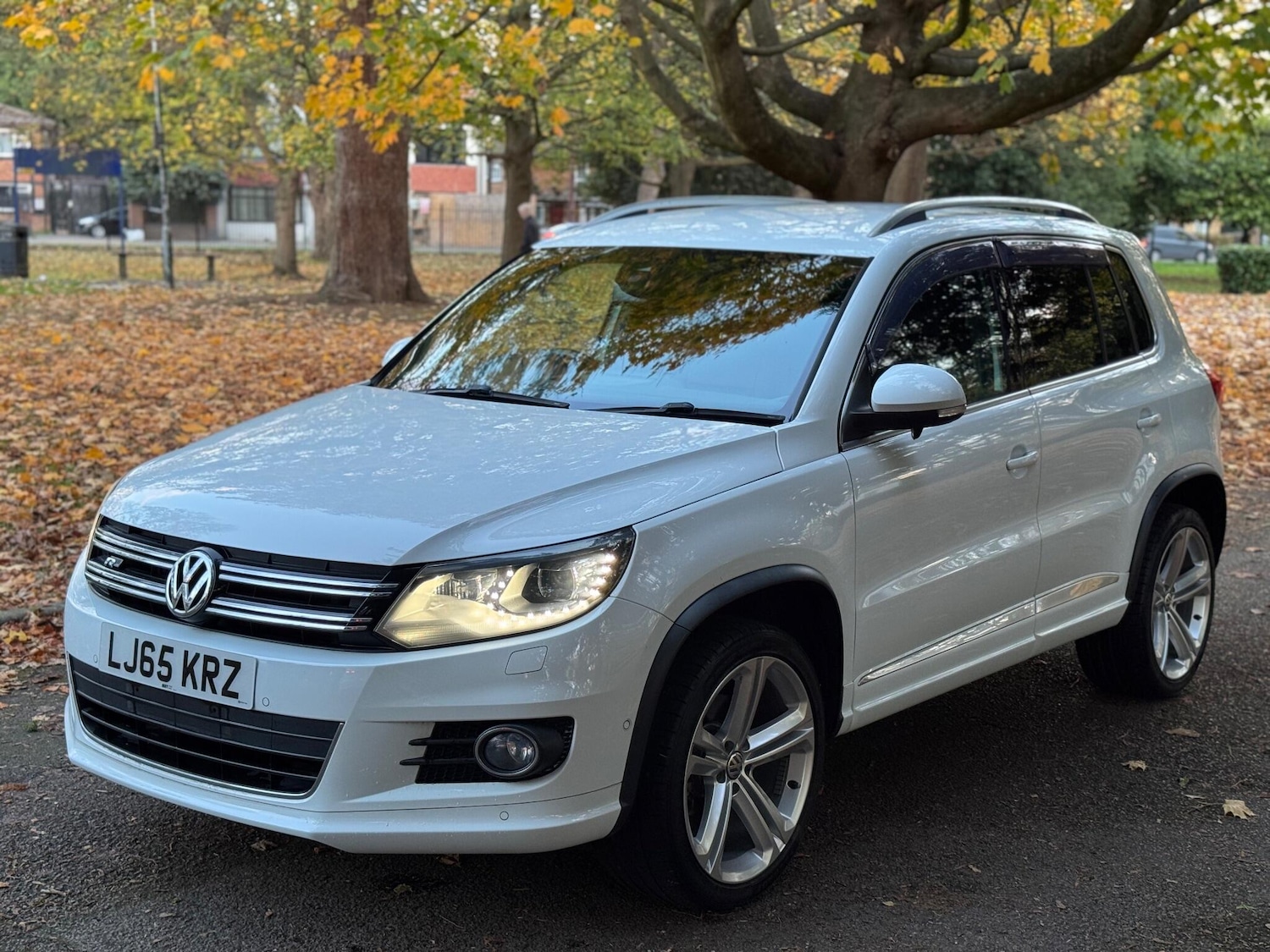Used Volkswagen Tiguan for sale - 76513014: Photo 3
