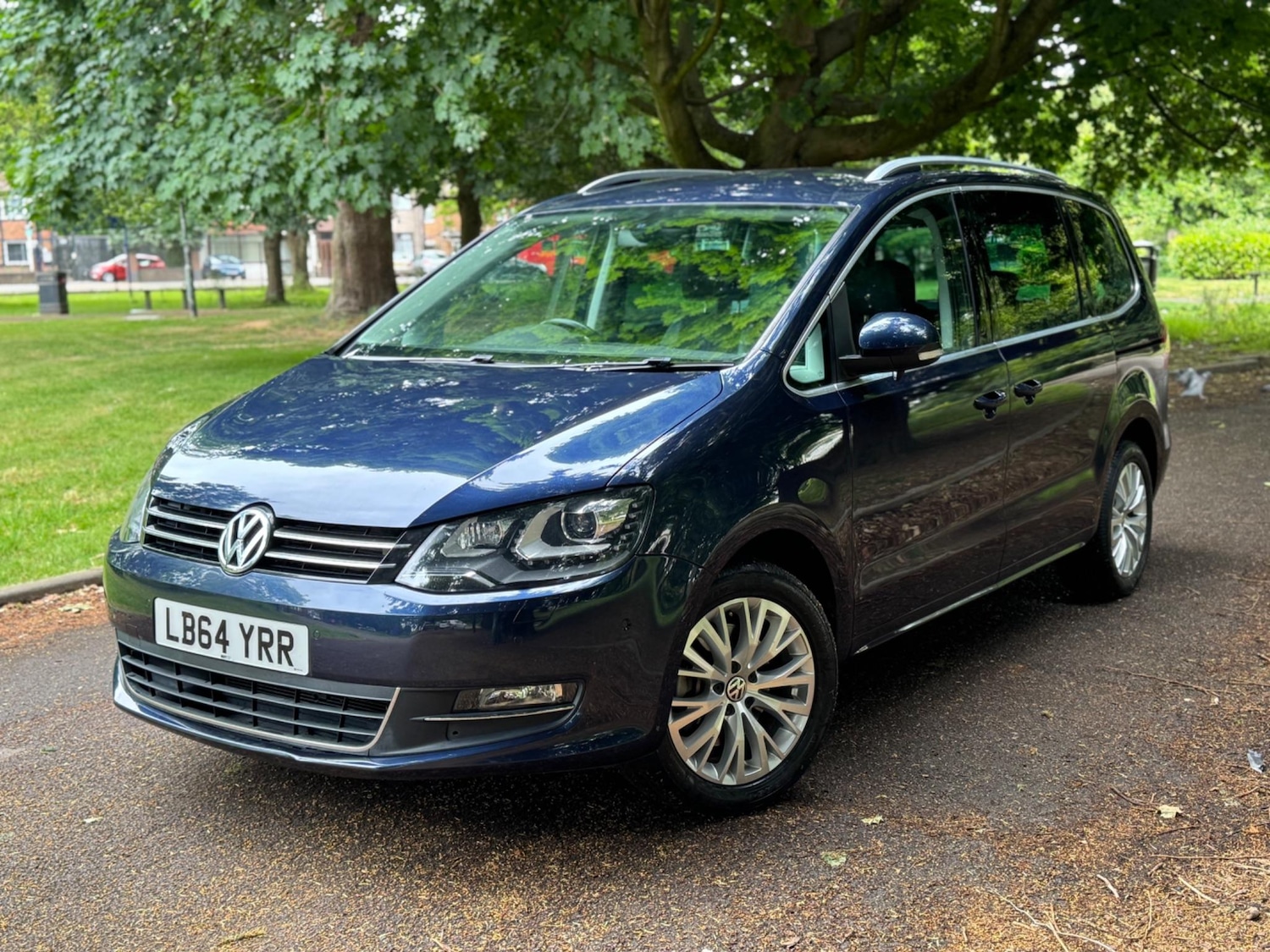 Used Volkswagen Sharan for sale - 76549413: Photo 1