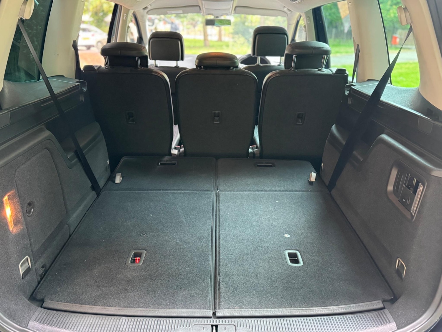 Used Volkswagen Sharan for sale - 76549413: Photo 32