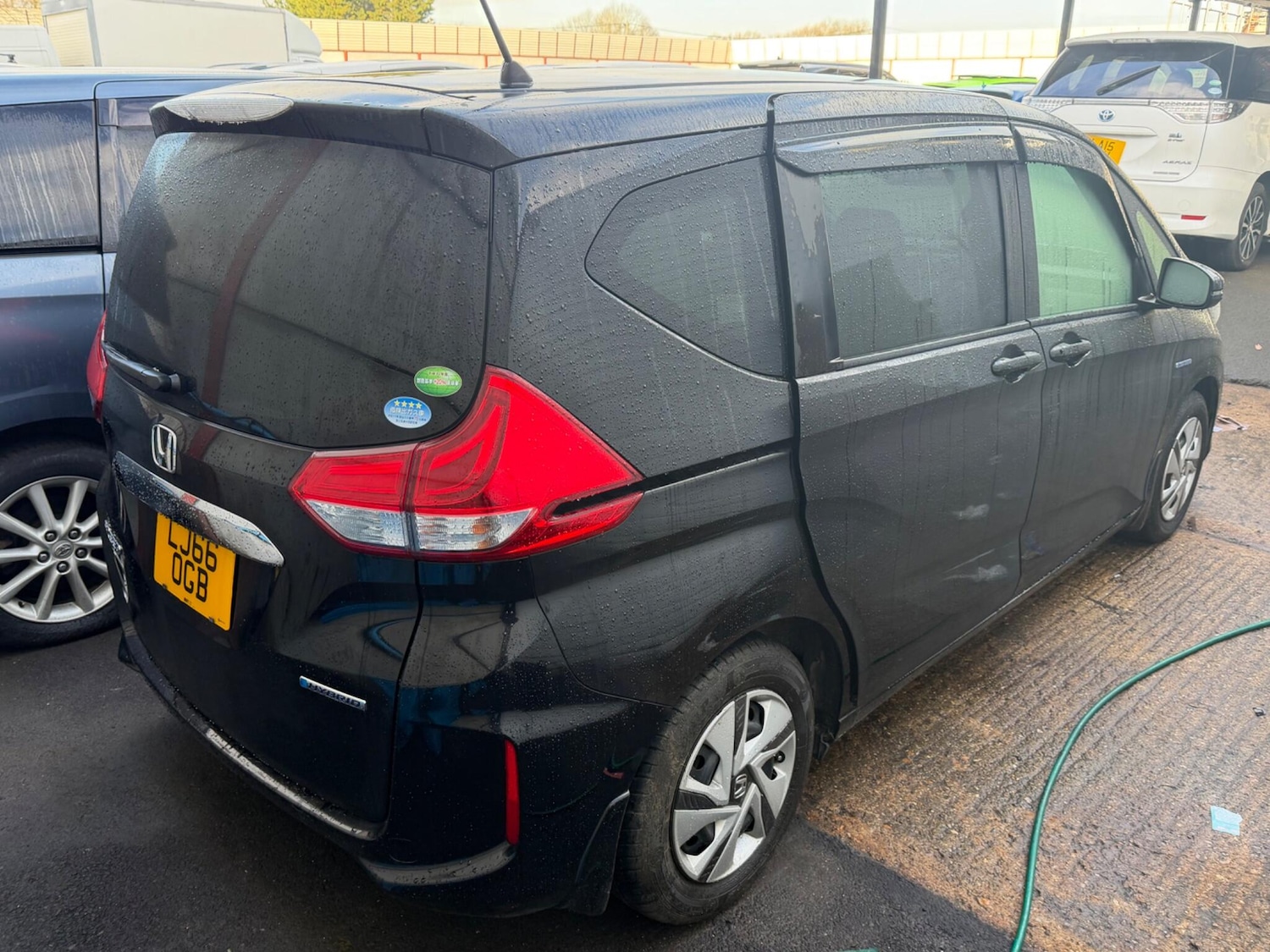 Used Honda Freed for sale - 77456140: Photo 3