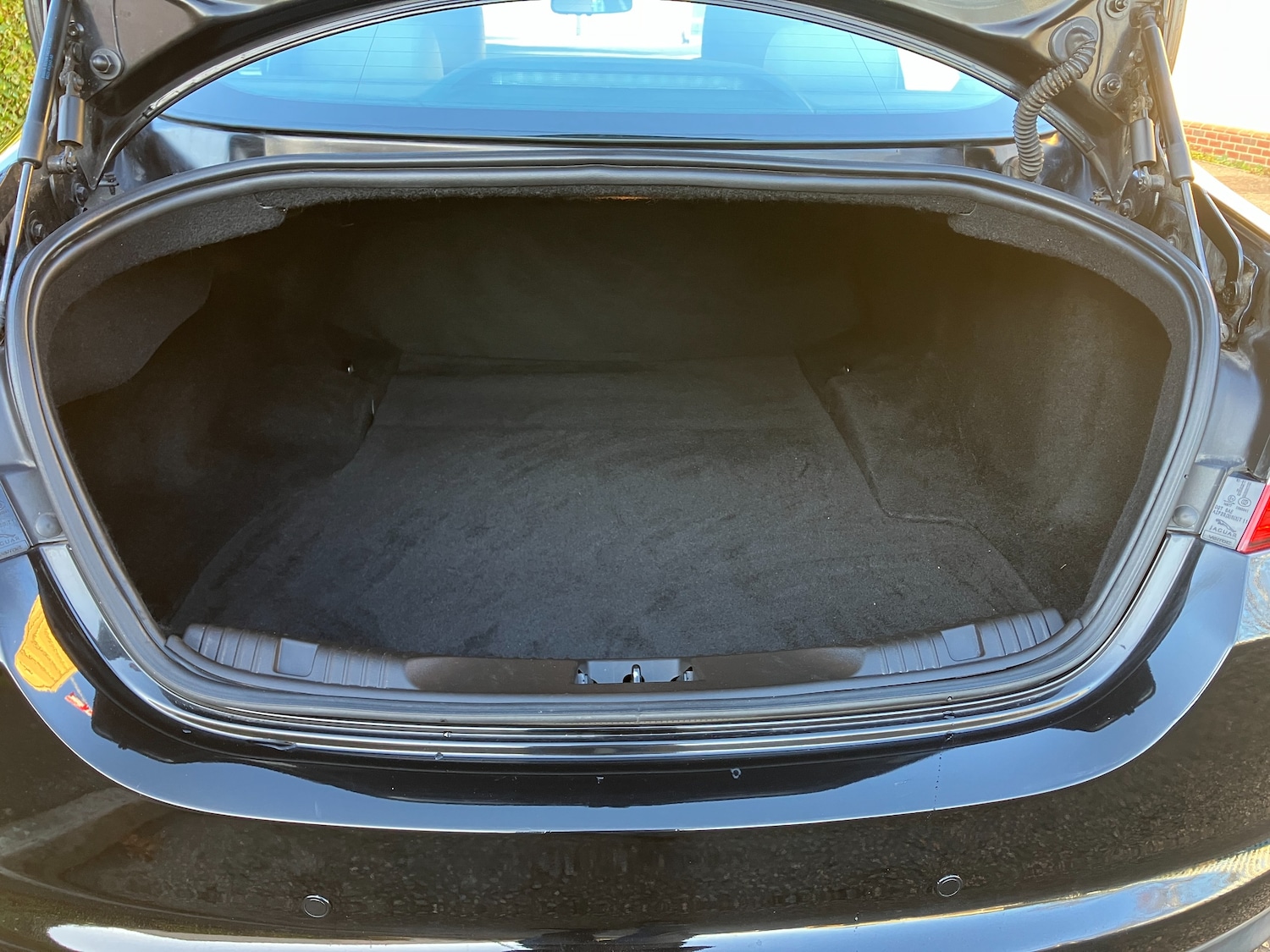 Used Jaguar XF 2012 for sale - 76859368: Photo 12