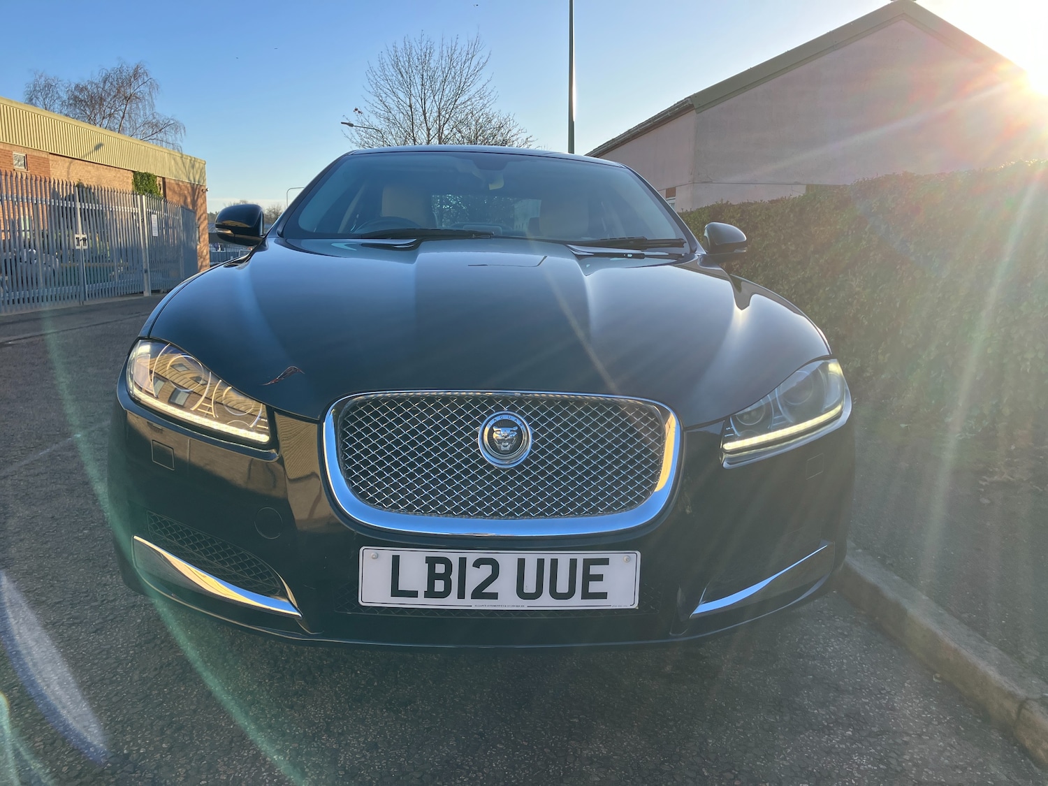 Used Jaguar XF 2012 for sale - 76859368: Photo 2