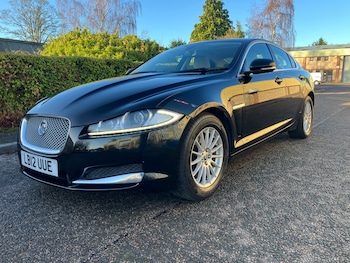 Used Jaguar XF 2012 for sale - 76859368: Photo