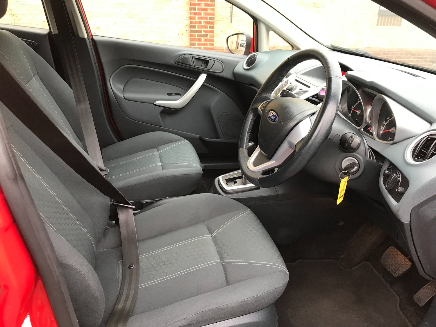 Used Ford Fiesta 2009 for sale - 77301623: Photo 9