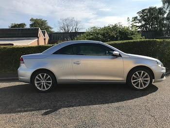 Used Volkswagen EOS 2011 for sale - 75536088: Photo