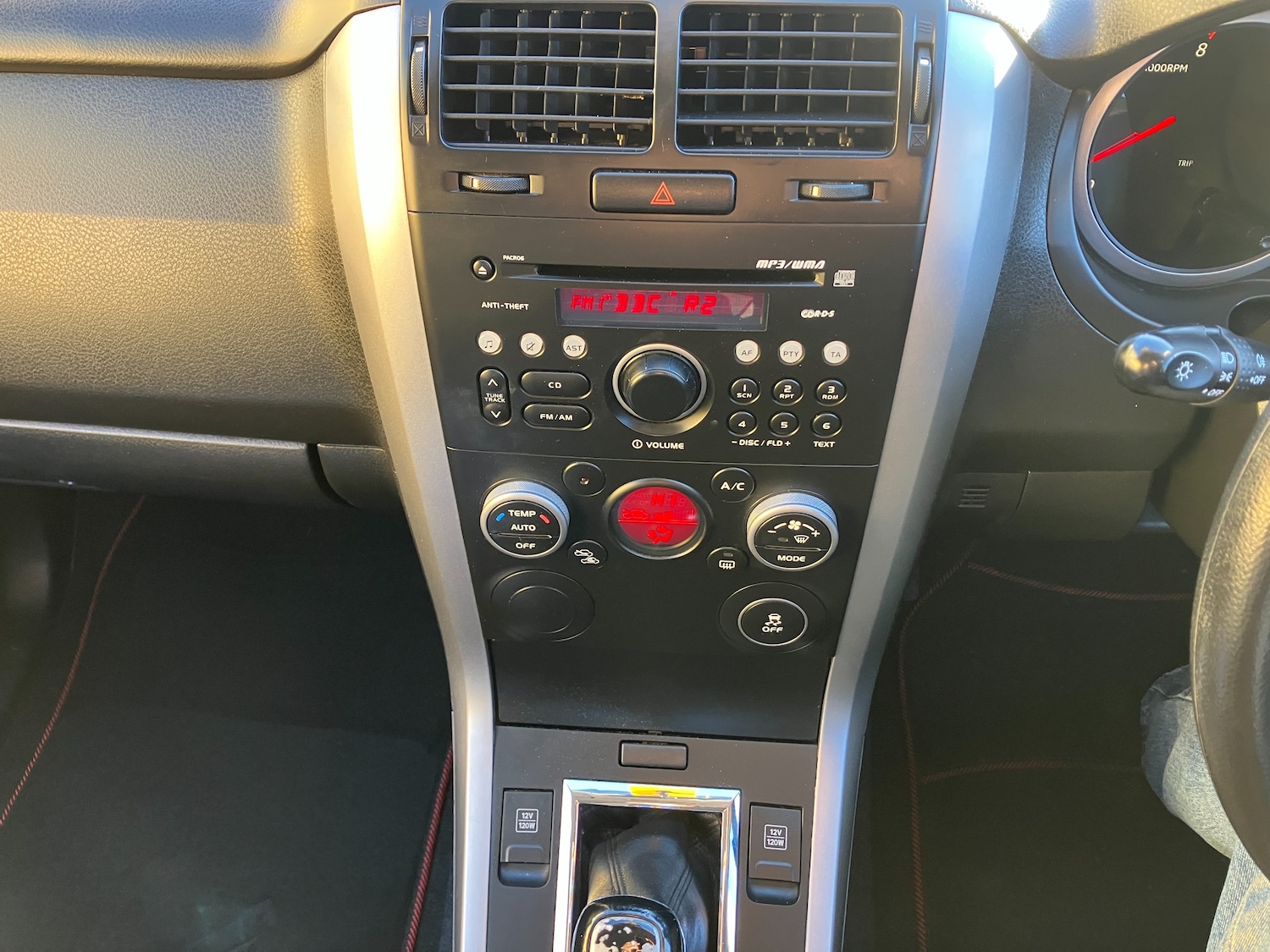 Used Suzuki Grand Vitara 2013 for sale - 77187644: Photo 16