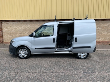 Used Fiat Doblo 2017 for sale - 75106401: Photo