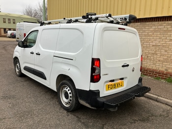 Used Vauxhall Combo 2019 for sale - 76972978: Photo