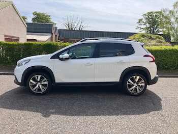 Used Peugeot 2008 2016 for sale - 78584212: Photo