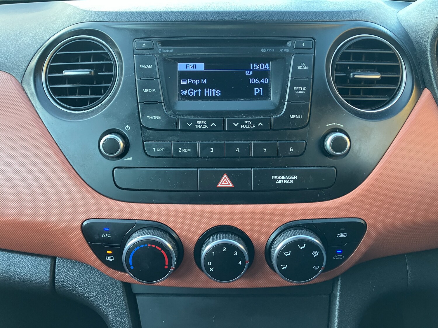 Used Hyundai i10 2014 for sale - 77692023: Photo 12