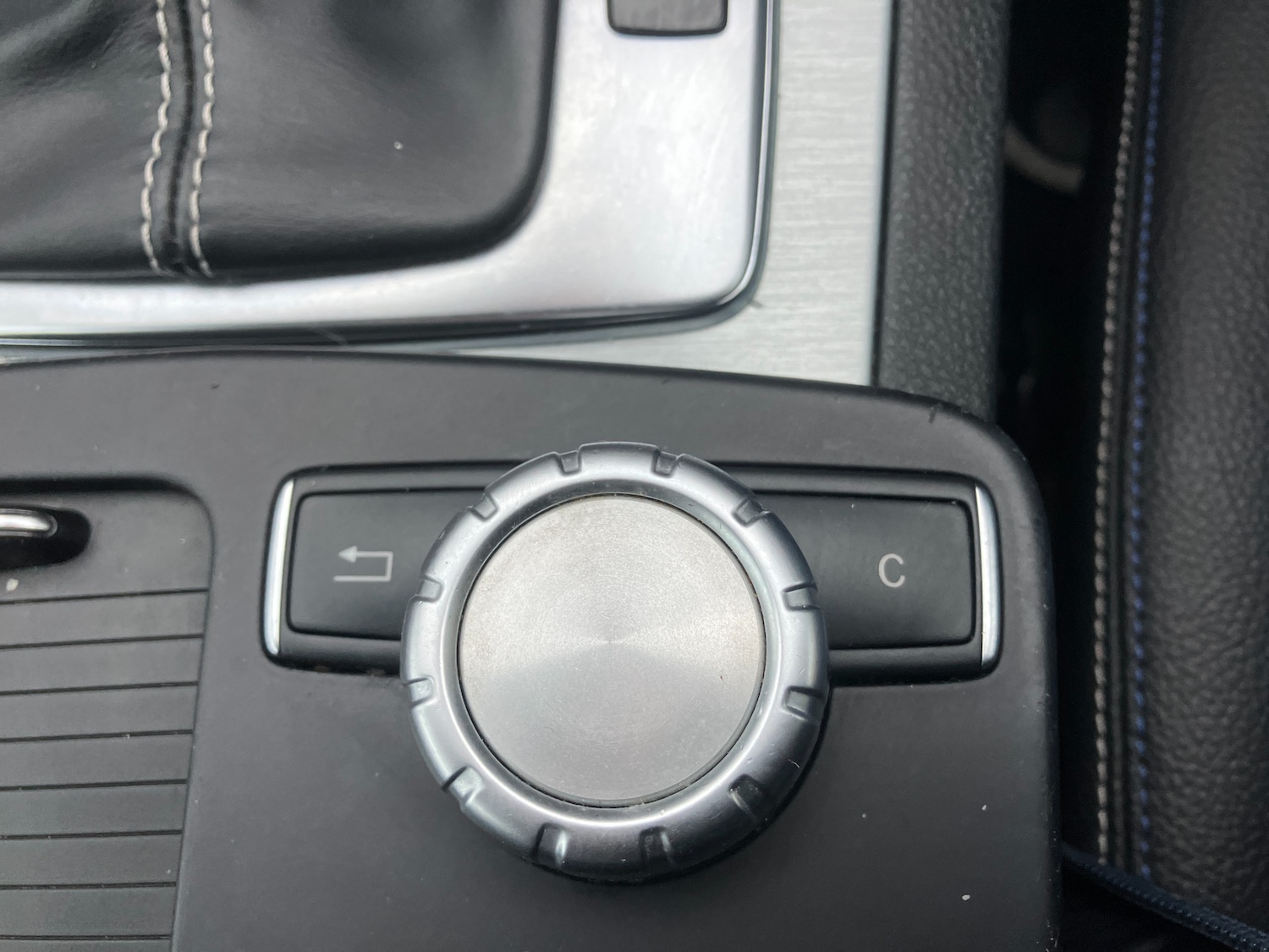 Used Mercedes-Benz C Class 2014 for sale - 77319701: Photo 12