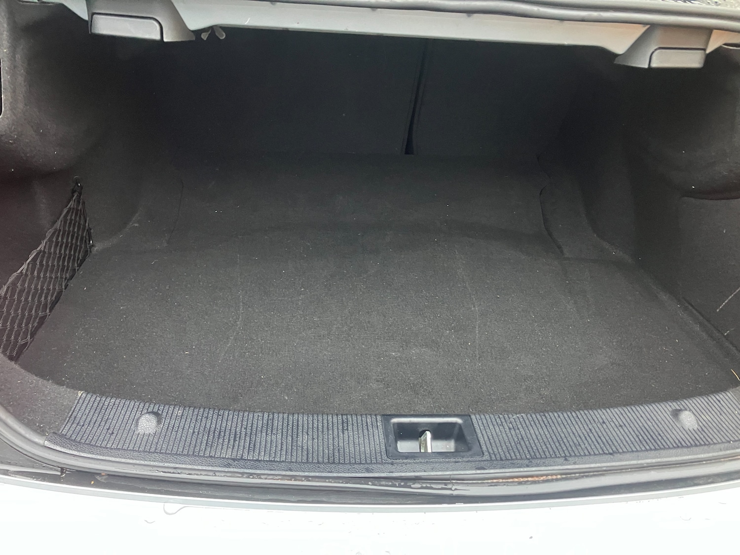 Used Mercedes-Benz C Class 2014 for sale - 77319701: Photo 8