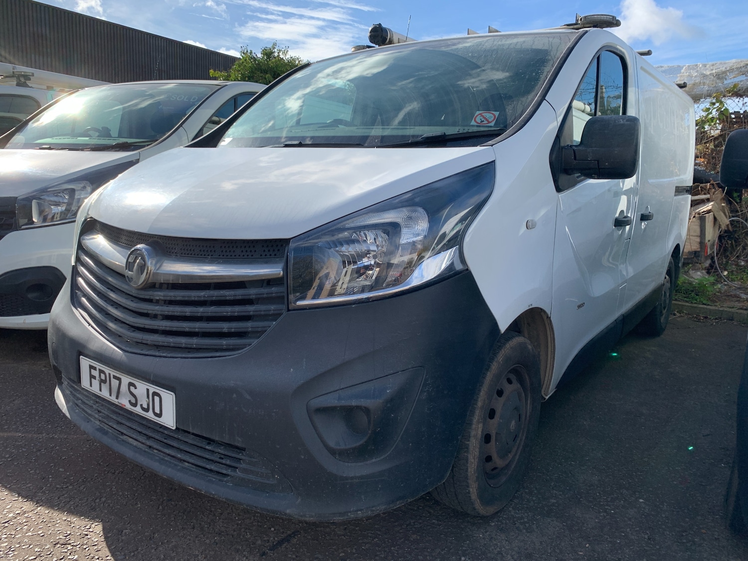 Used Vauxhall Vivaro 2017 for sale - 76292888: Photo 1