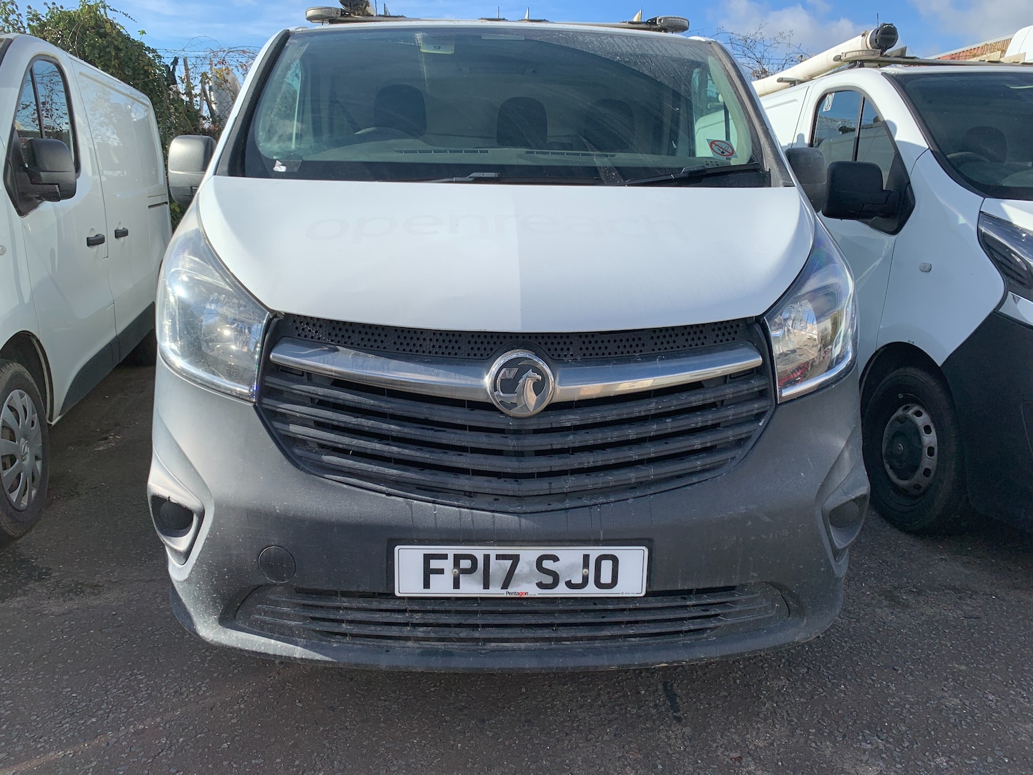 Used Vauxhall Vivaro 2017 for sale - 76292888: Photo 2