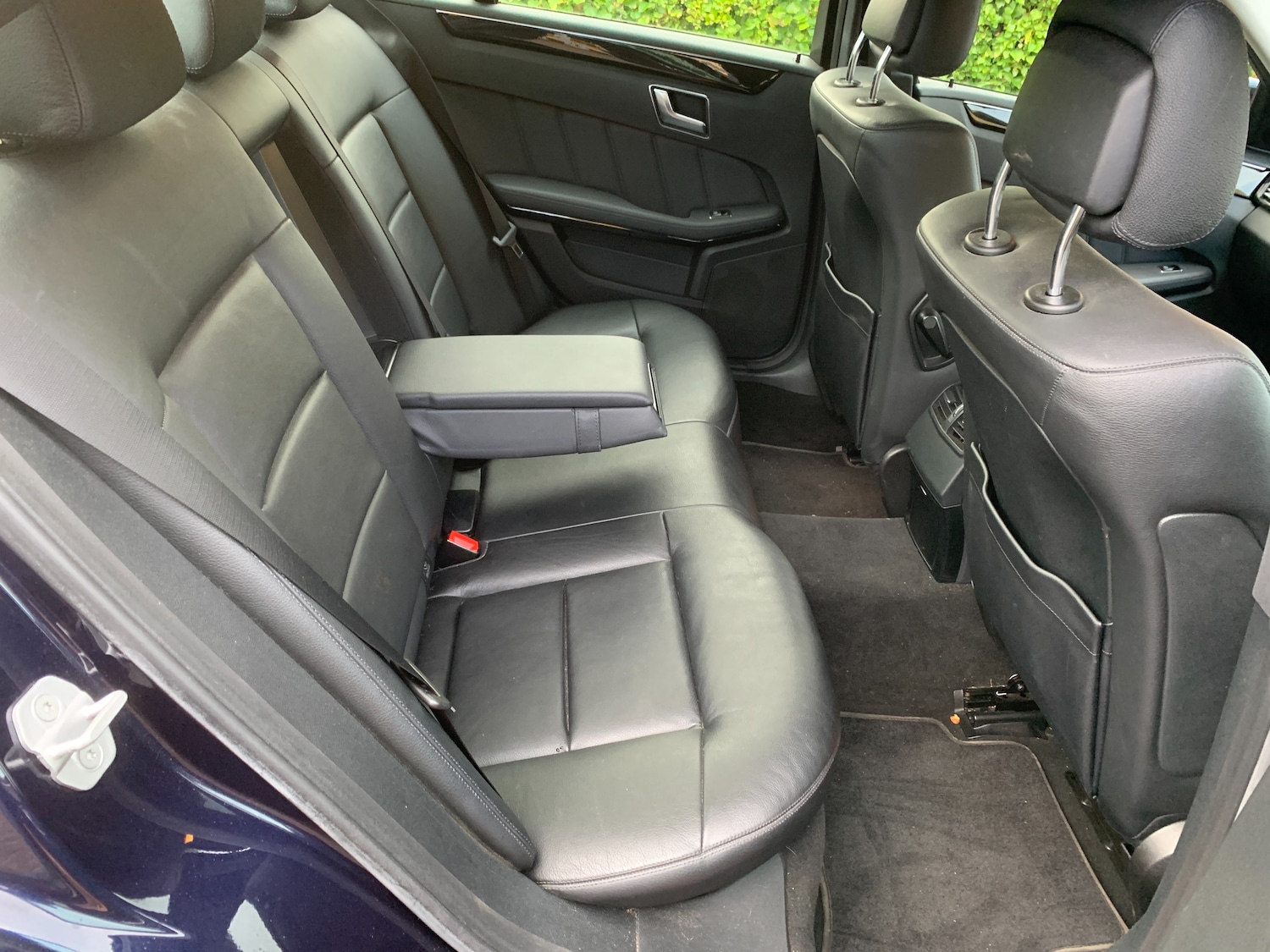 Used Mercedes-Benz E Class 2012 for sale - 76565617: Photo 10