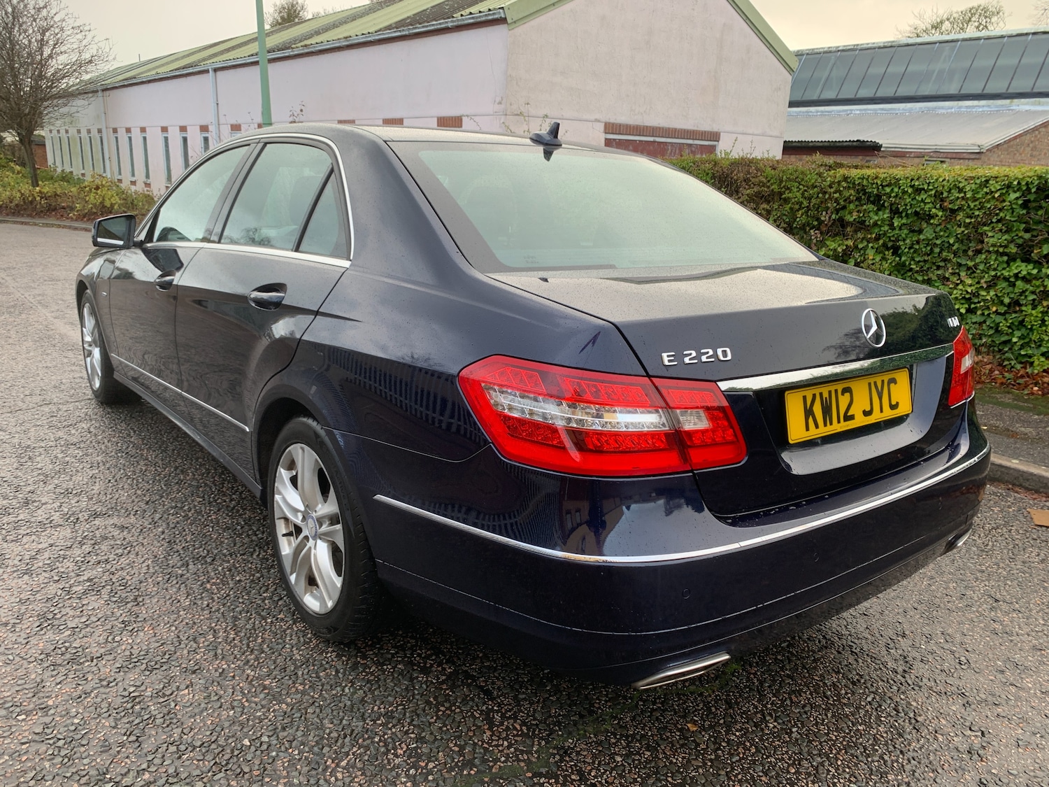 Used Mercedes-Benz E Class 2012 for sale - 76565617: Photo 5