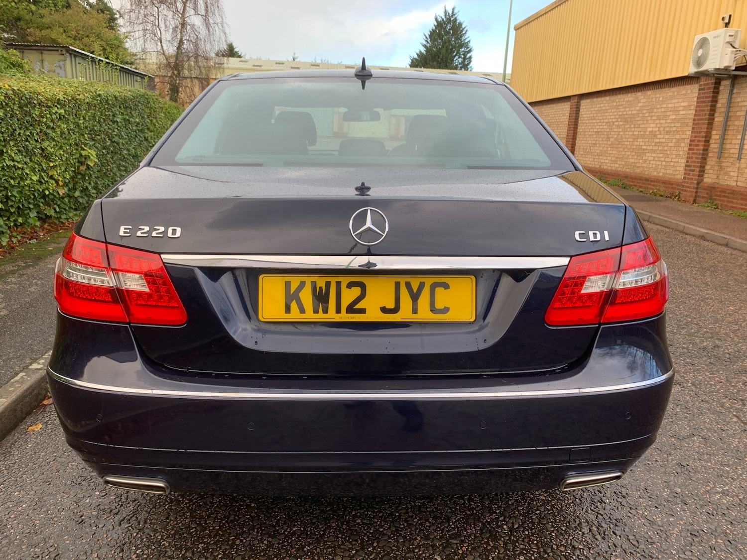 Used Mercedes-Benz E Class 2012 for sale - 76565617: Photo 6
