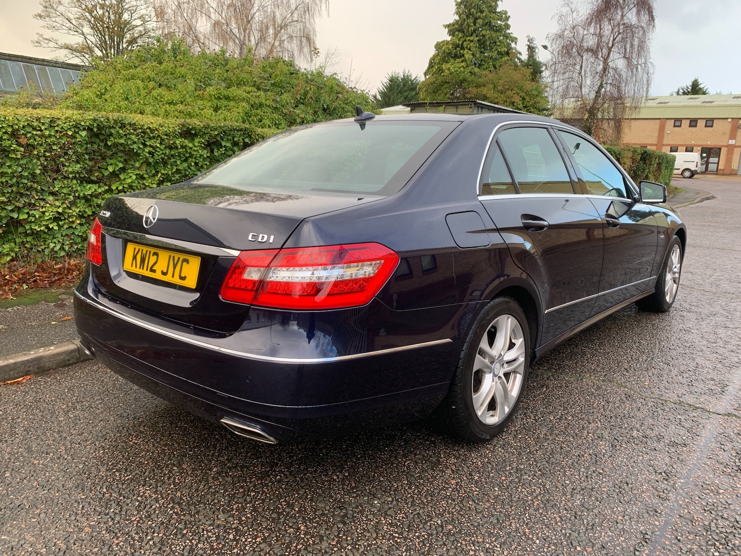 Used Mercedes-Benz E Class 2012 for sale - 76565617: Photo 7