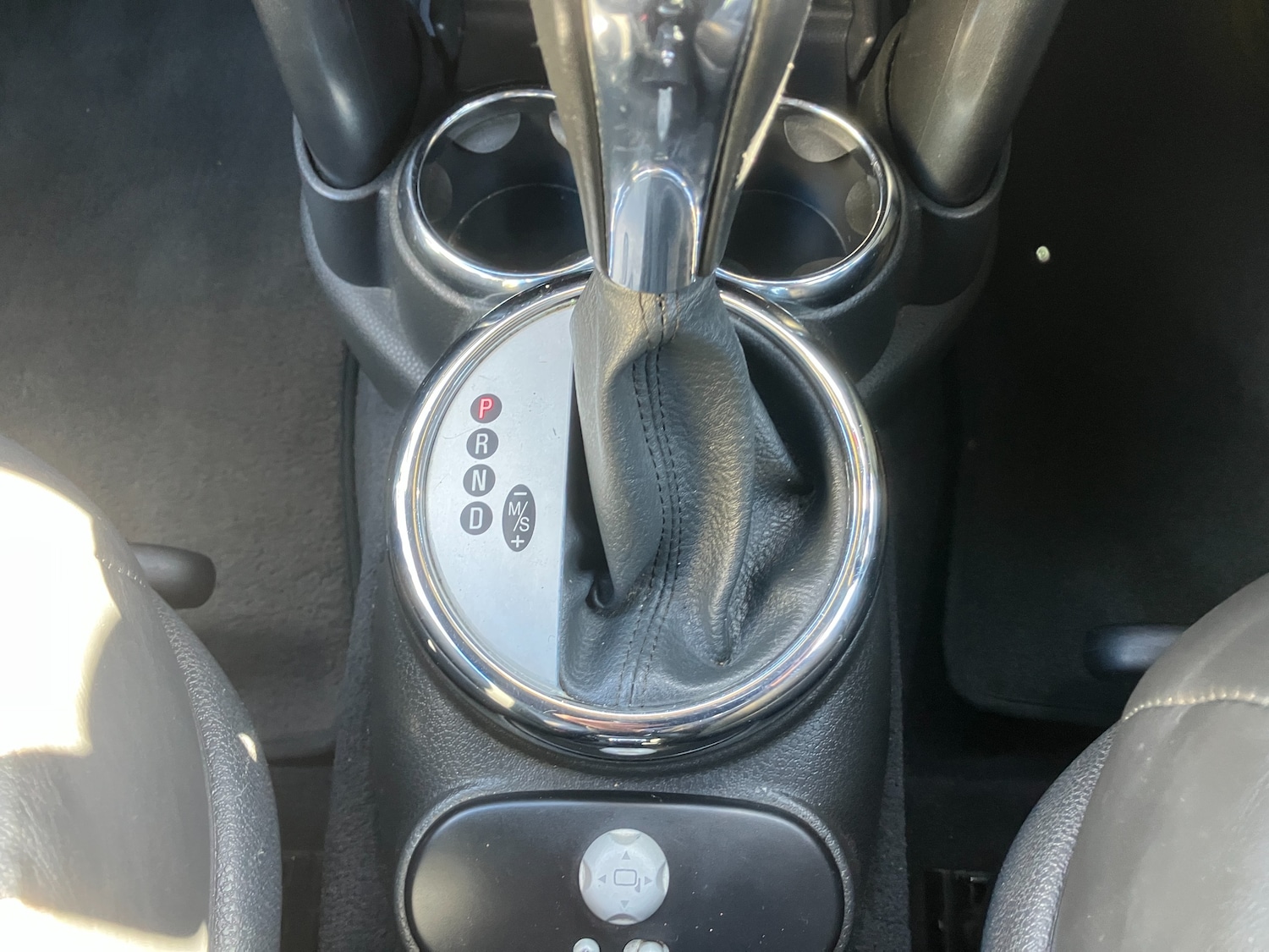 Used MINI Convertible 2006 for sale - 78029065: Photo 19