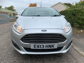 Used Ford Fiesta 2013 for sale - 76157860: Photo