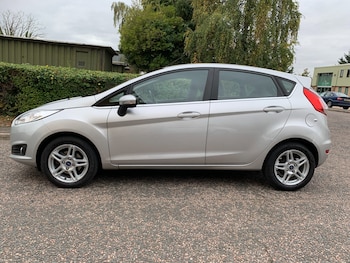 Used Ford Fiesta 2013 for sale - 76157860: Photo