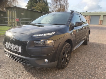 Used Citroen C4 Cactus 2016 for sale - 76495782: Photo