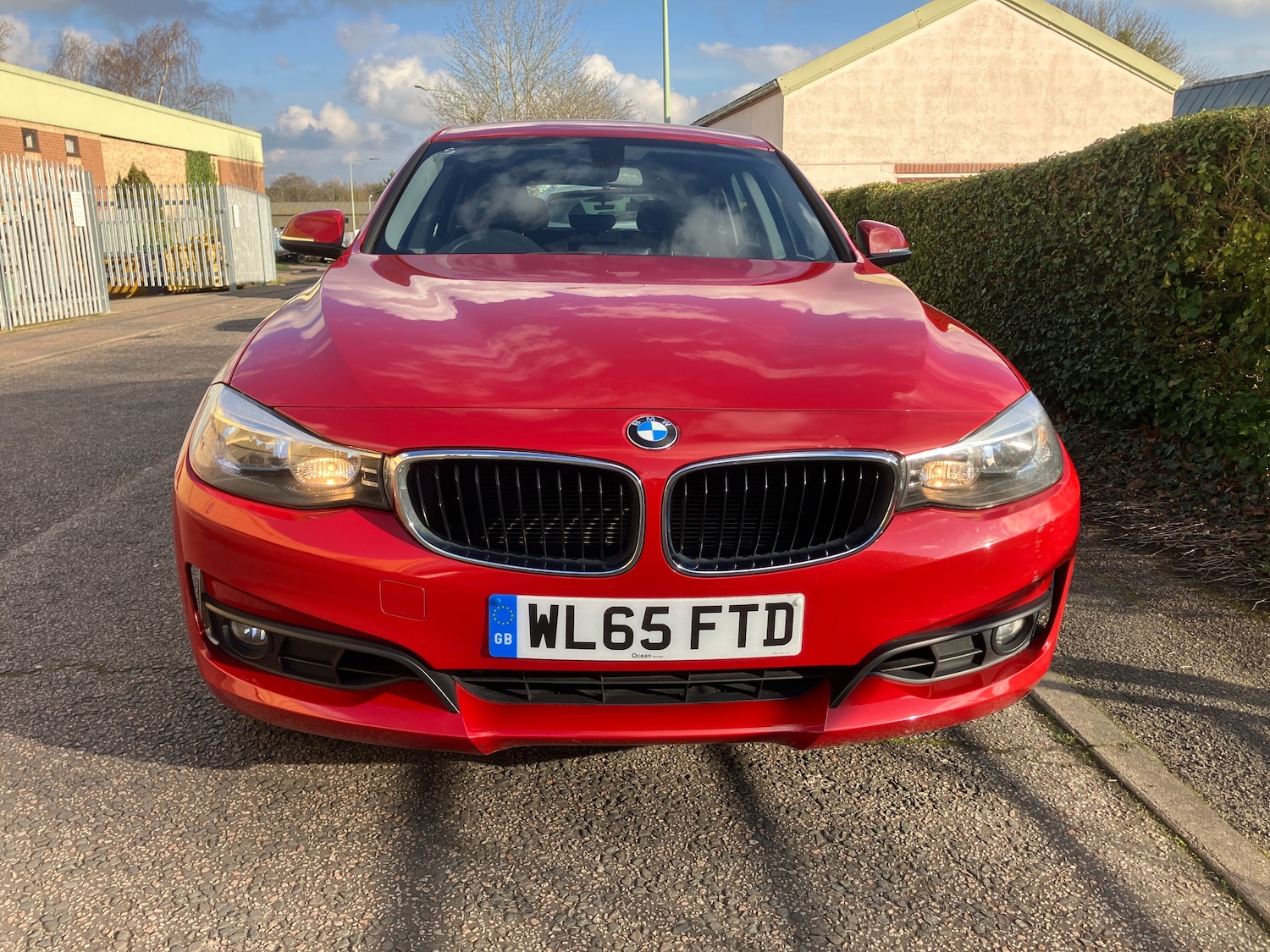 Used BMW 3 Series 2015 for sale - 77849131: Photo 2