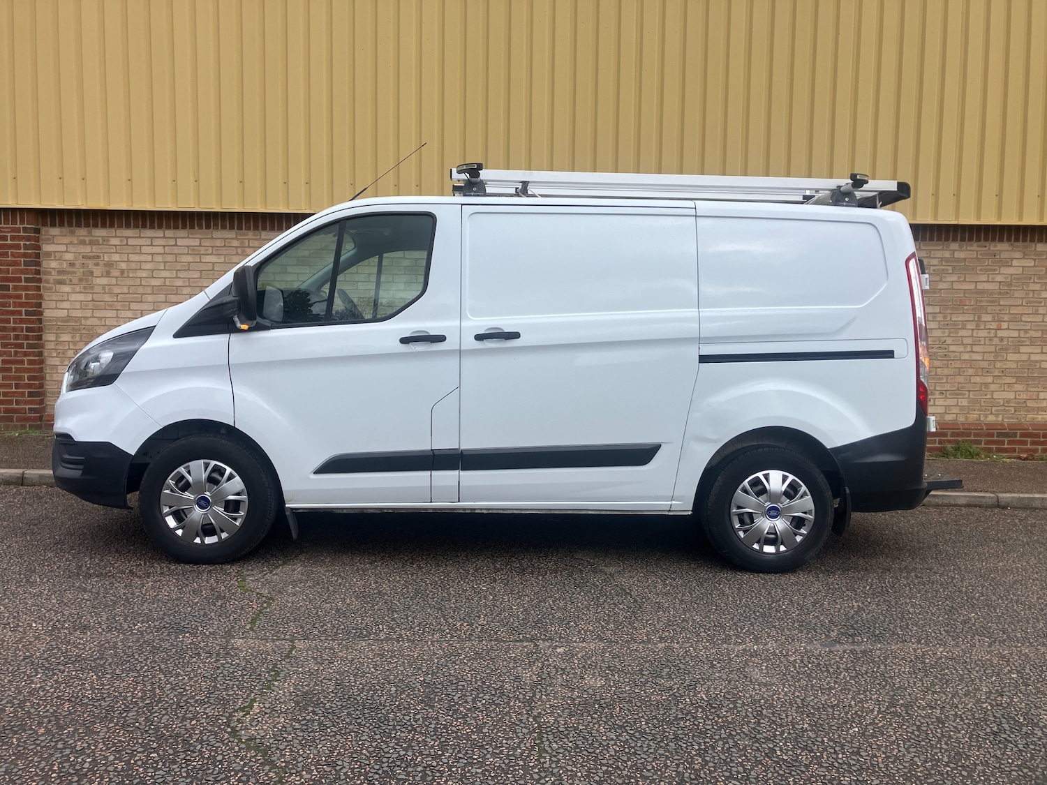 Used Ford Transit Custom 2018 for sale - 77460445: Photo 10