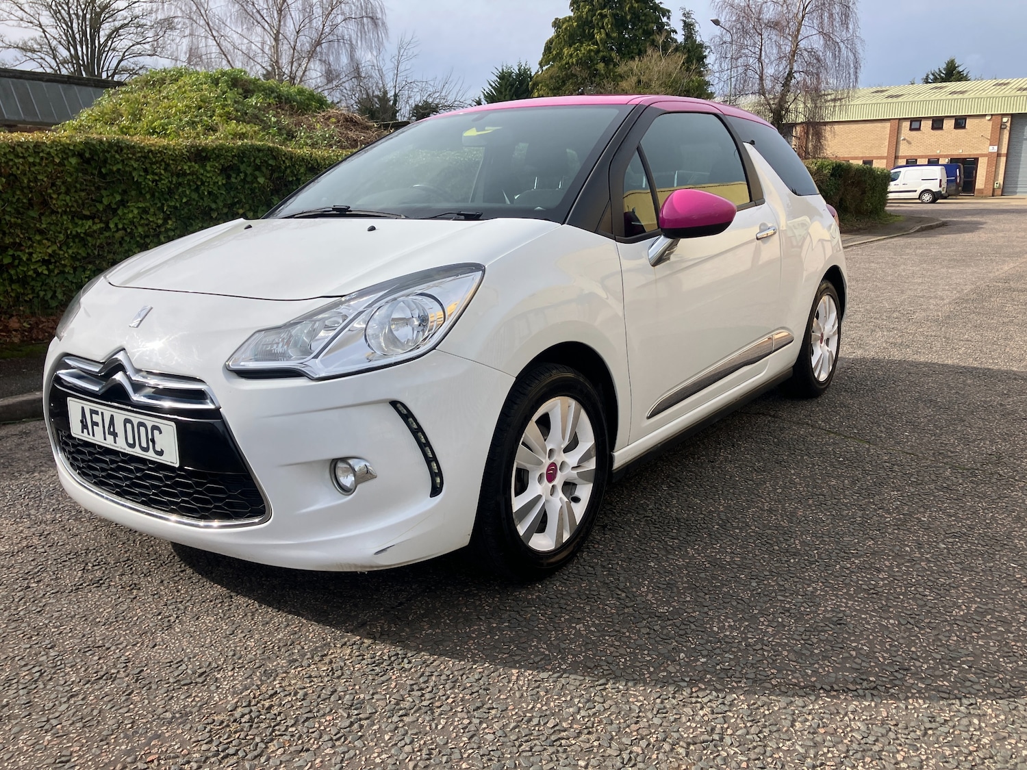 Used Citroen DS3 2014 for sale - 77636632: Photo 3