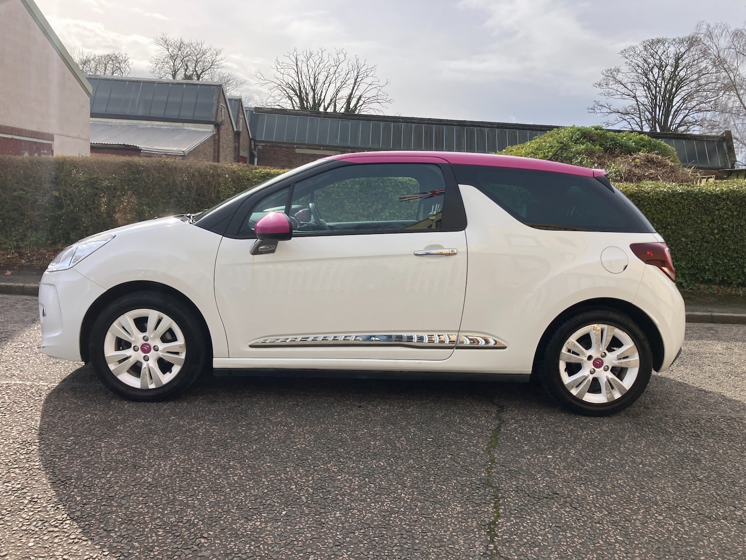 Used Citroen DS3 2014 for sale - 77636632: Photo 4