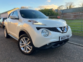 2015 (15) - 1.6 Acenta Premium 5dr Xtronic