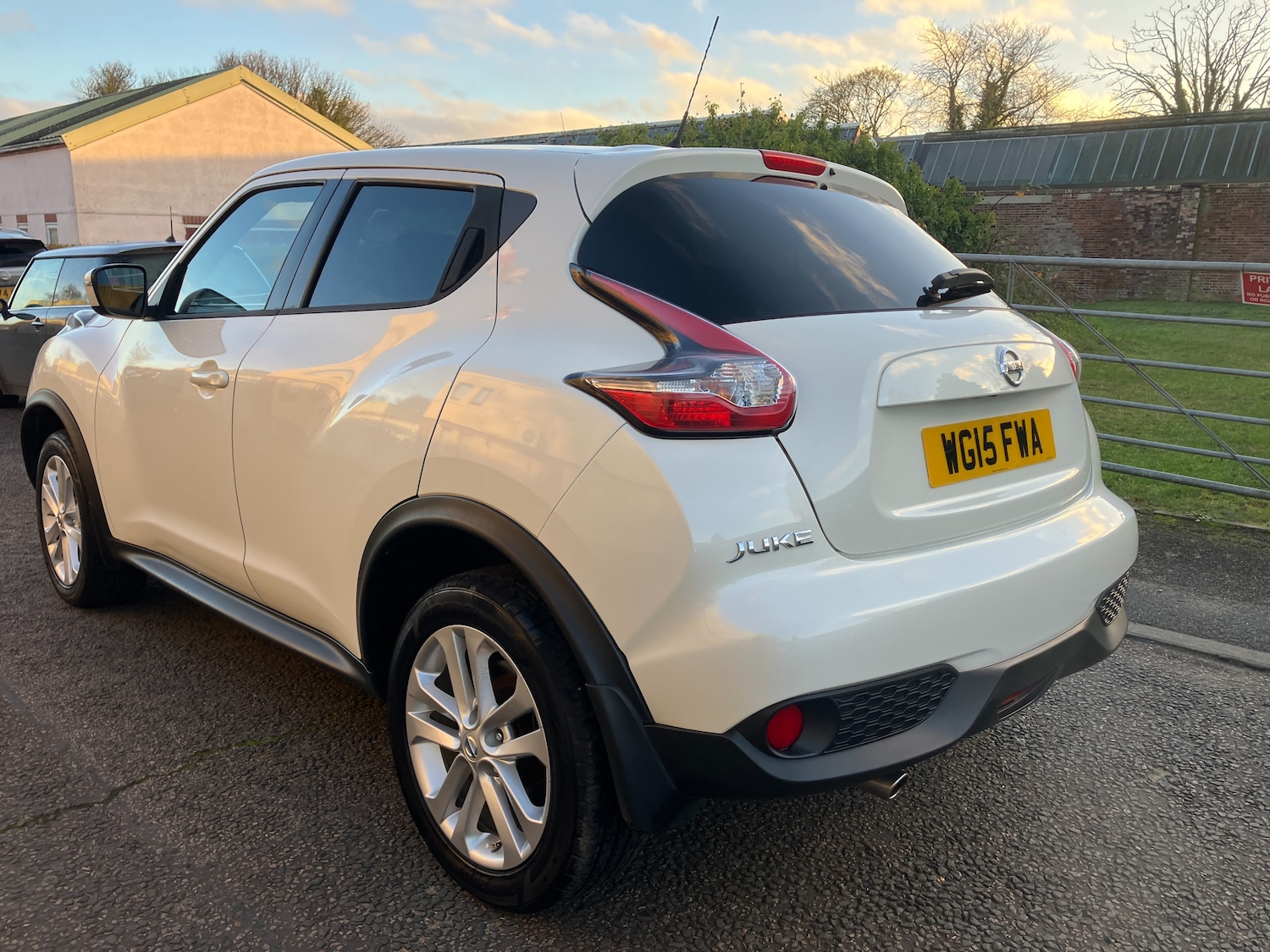 Used Nissan Juke 2015 for sale - 76863085: Photo 6