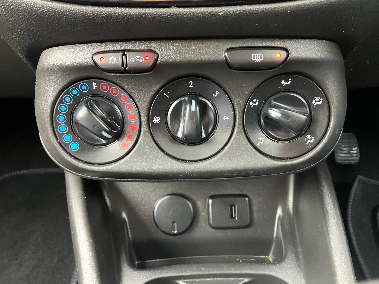 Used Vauxhall Corsa 2017 for sale - 78154829: Photo 13