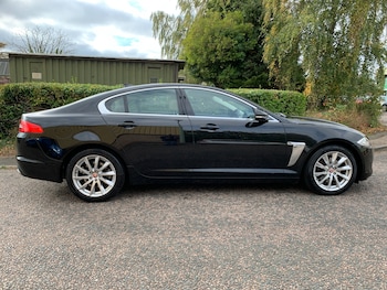 Used Jaguar XF 2015 for sale - 76026923: Photo 2