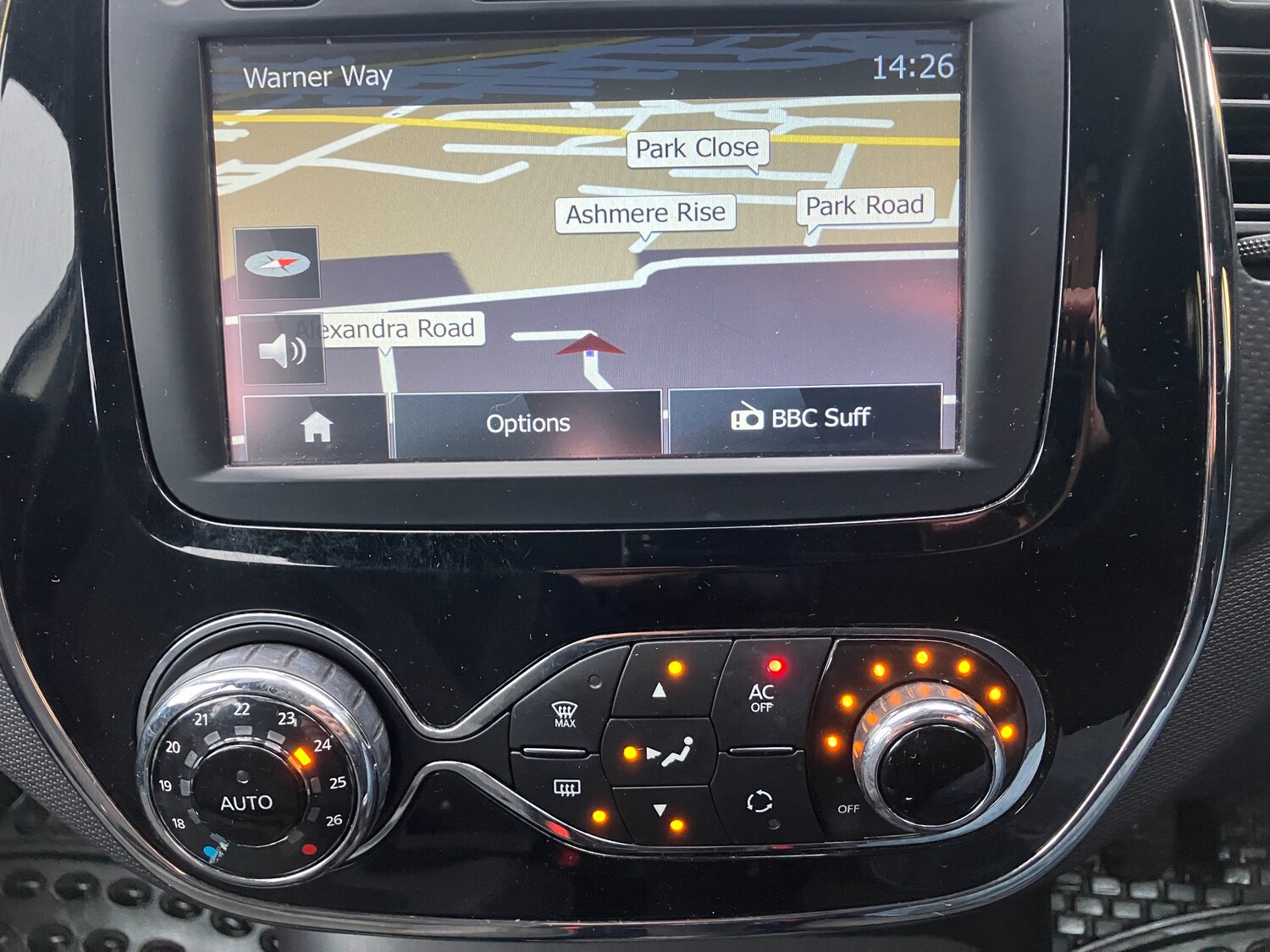 Used Renault Captur 2015 for sale - 77501928: Photo 13