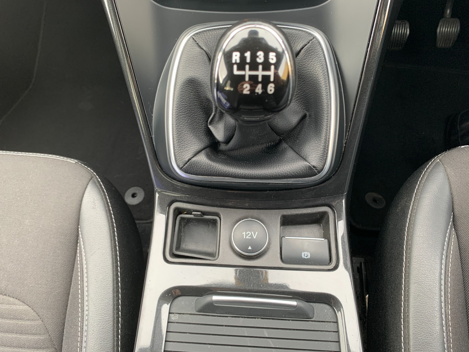 Used Ford Kuga 2019 for sale - 76949801: Photo 11