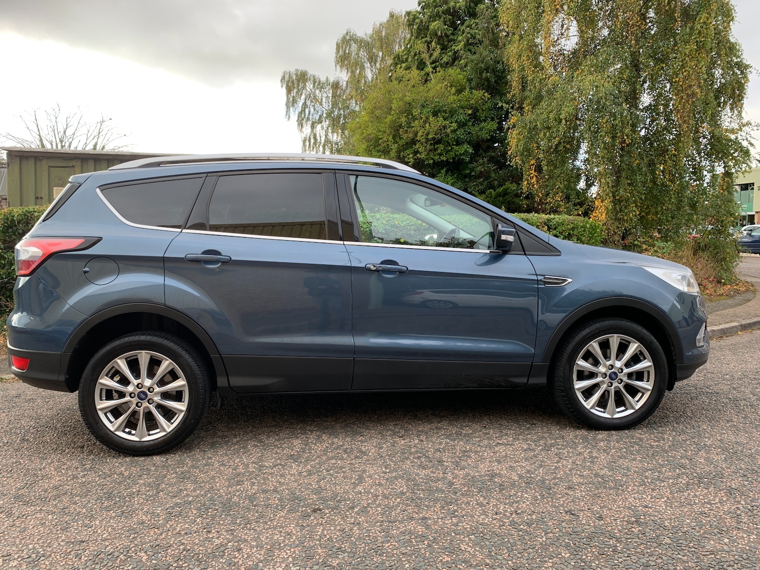 Used Ford Kuga 2019 for sale - 76949801: Photo 2