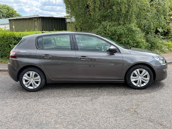 Used Peugeot 308 2015 for sale - 78427348: Photo
