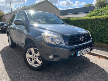 2007 (07) - 2.2 D-4D XT4 SUV 5dr Diesel Manual 4WD (177 g/km 134 bhp)