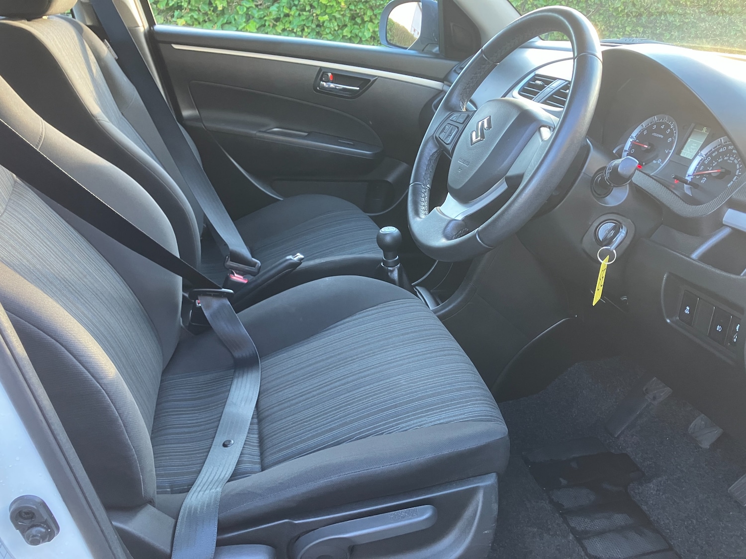 Used Suzuki Swift 2015 for sale - 77849125: Photo 6