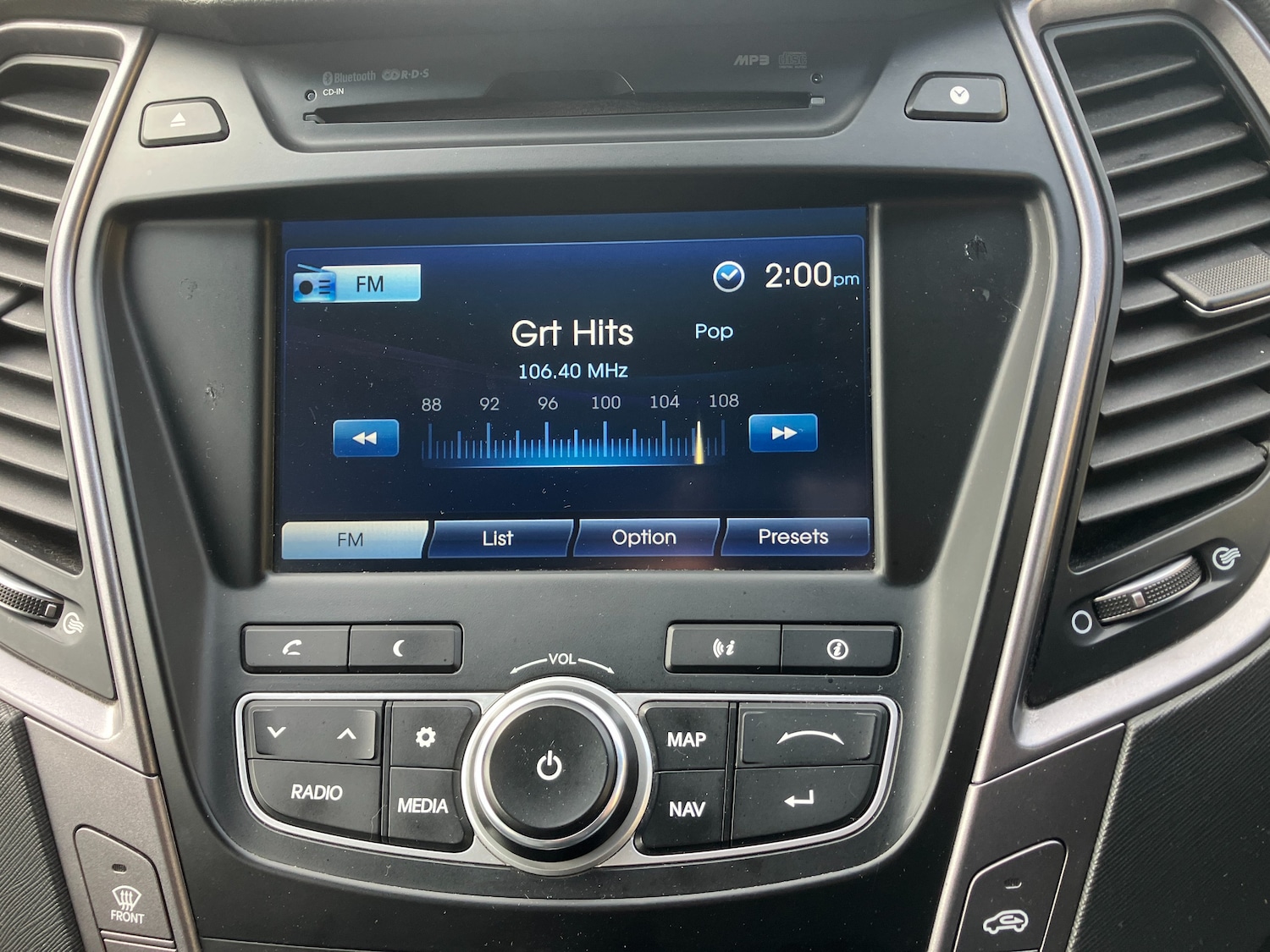 Used Hyundai Santa Fe 2014 for sale - 77849129: Photo 13