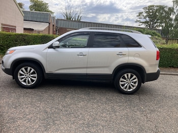 Used Kia Sorento 2010 for sale - 79470908: Photo
