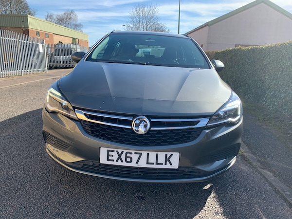 Used Vauxhall Astra 2017 for sale - 73794952: Photo 4